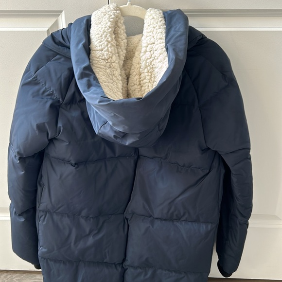 Worn but in good condition Amazon zipper jacket. - Picture 2 of 3